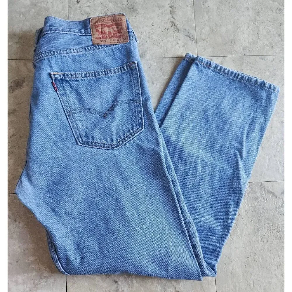 Levis levis 505